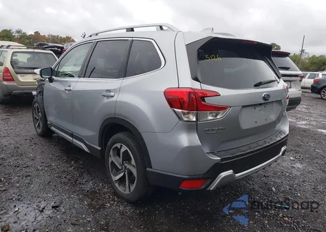 2023 Subaru Forester Touring из США, поврежденный, VIN JF2SKARC3PH512404